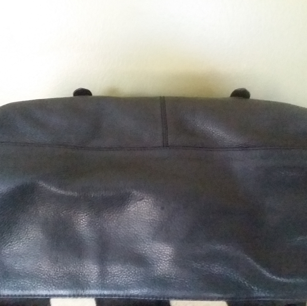 Vittadini leather & Cowhide Bag - Picture 2 of 7
